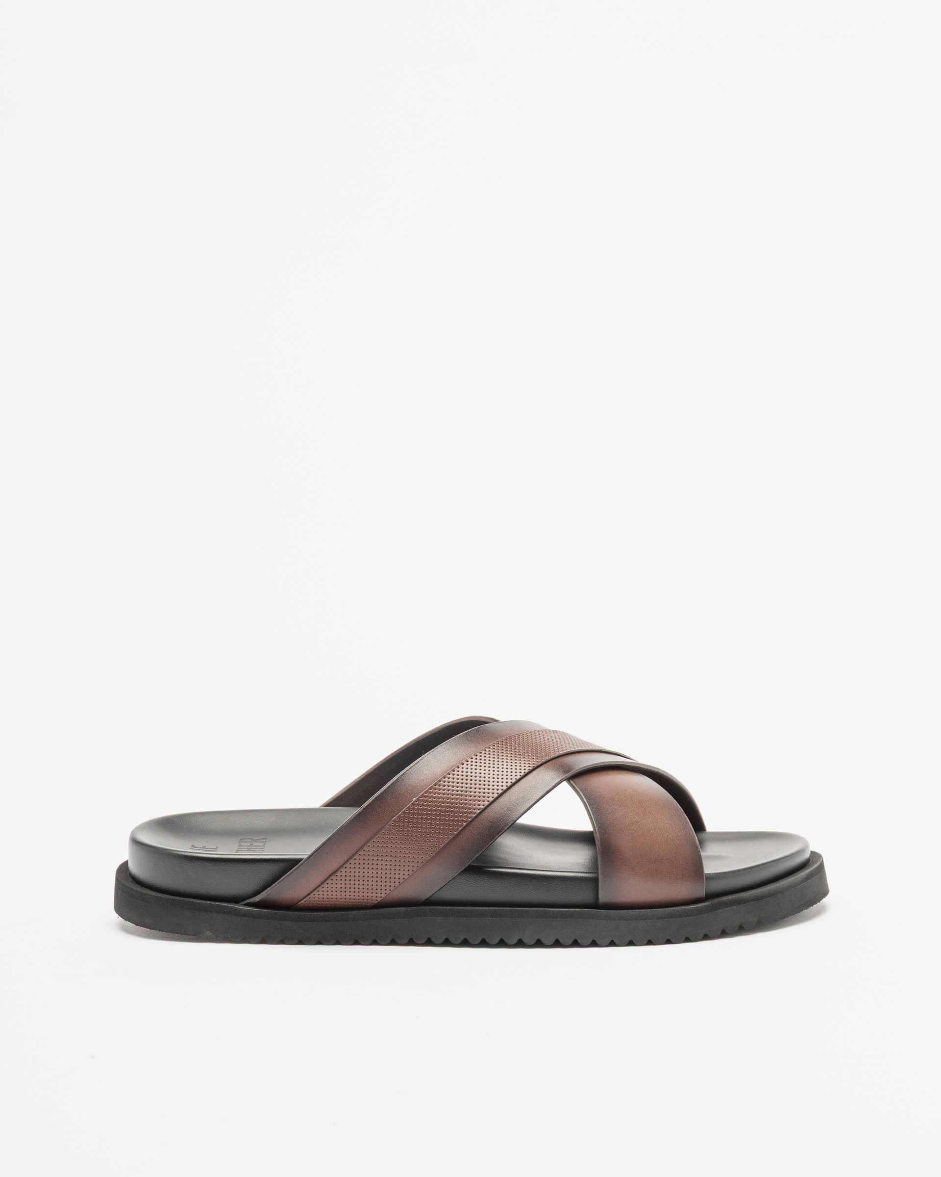 Chinelos ONE and OTHER 2260-30B Castanho
