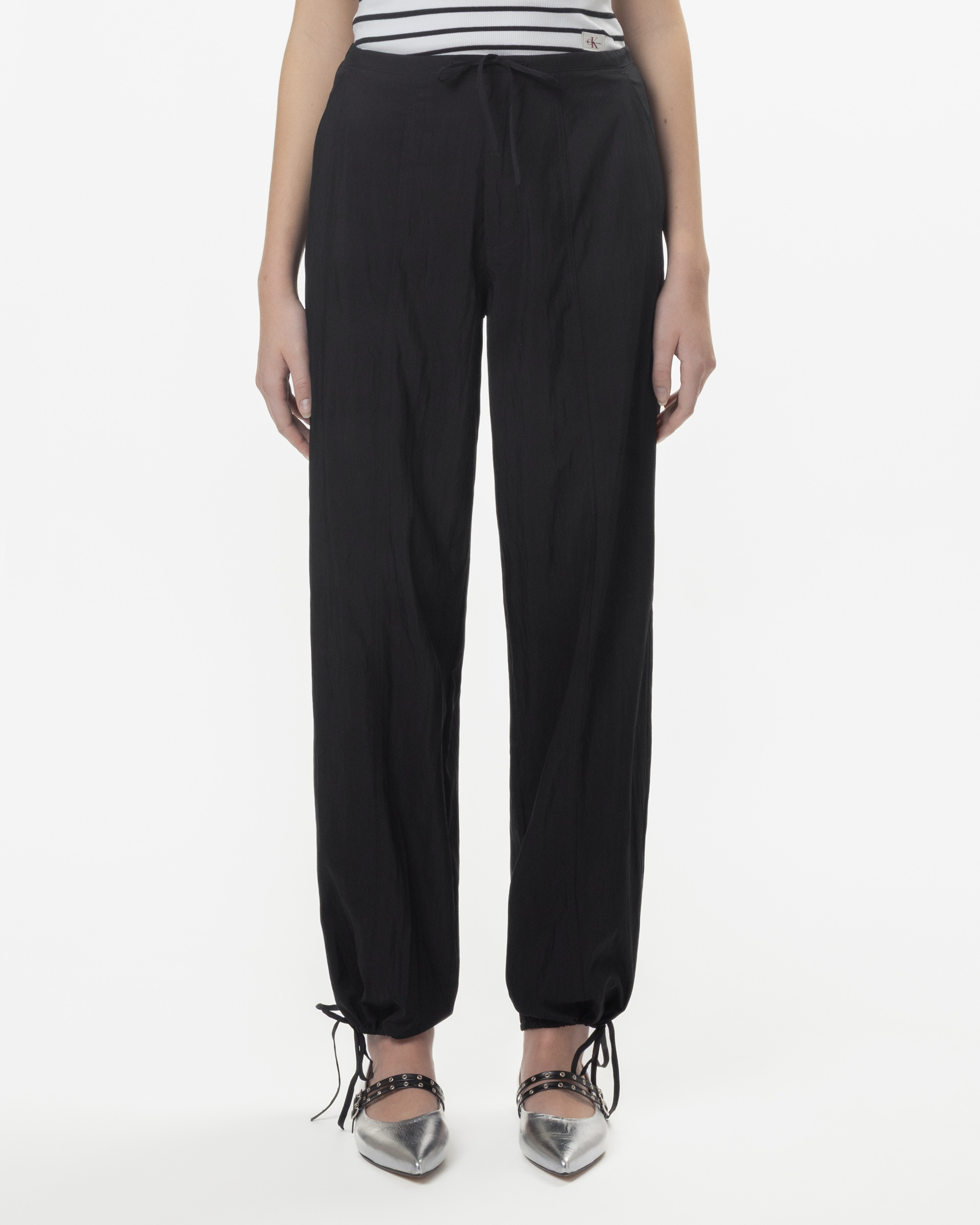 Calças Calvin Klein Jeans J20J225338 Preto