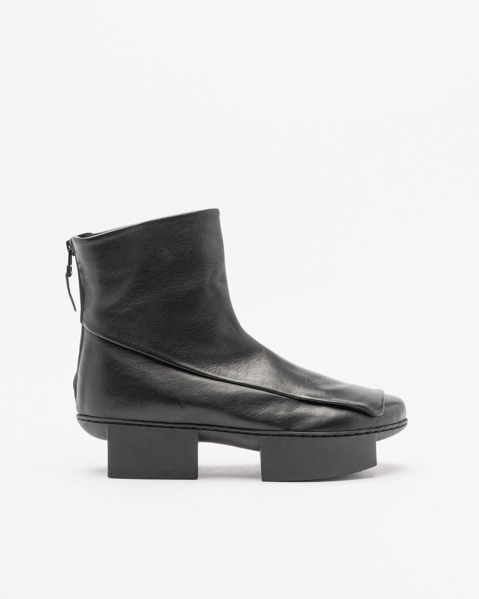 Botins de plataforma Trippen DYKE Preto