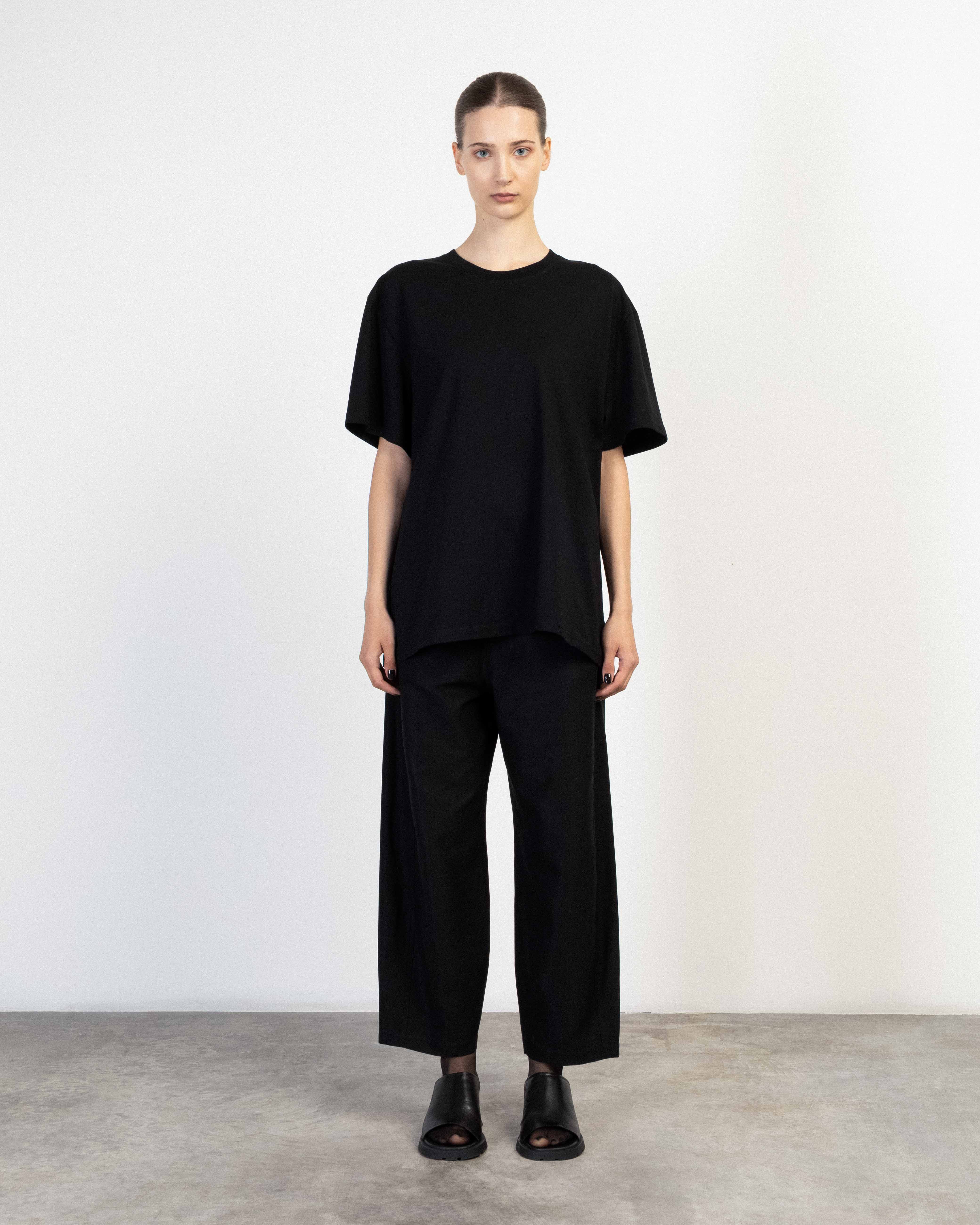 T-shirt The Lab.yrinth TSH-02 Preto