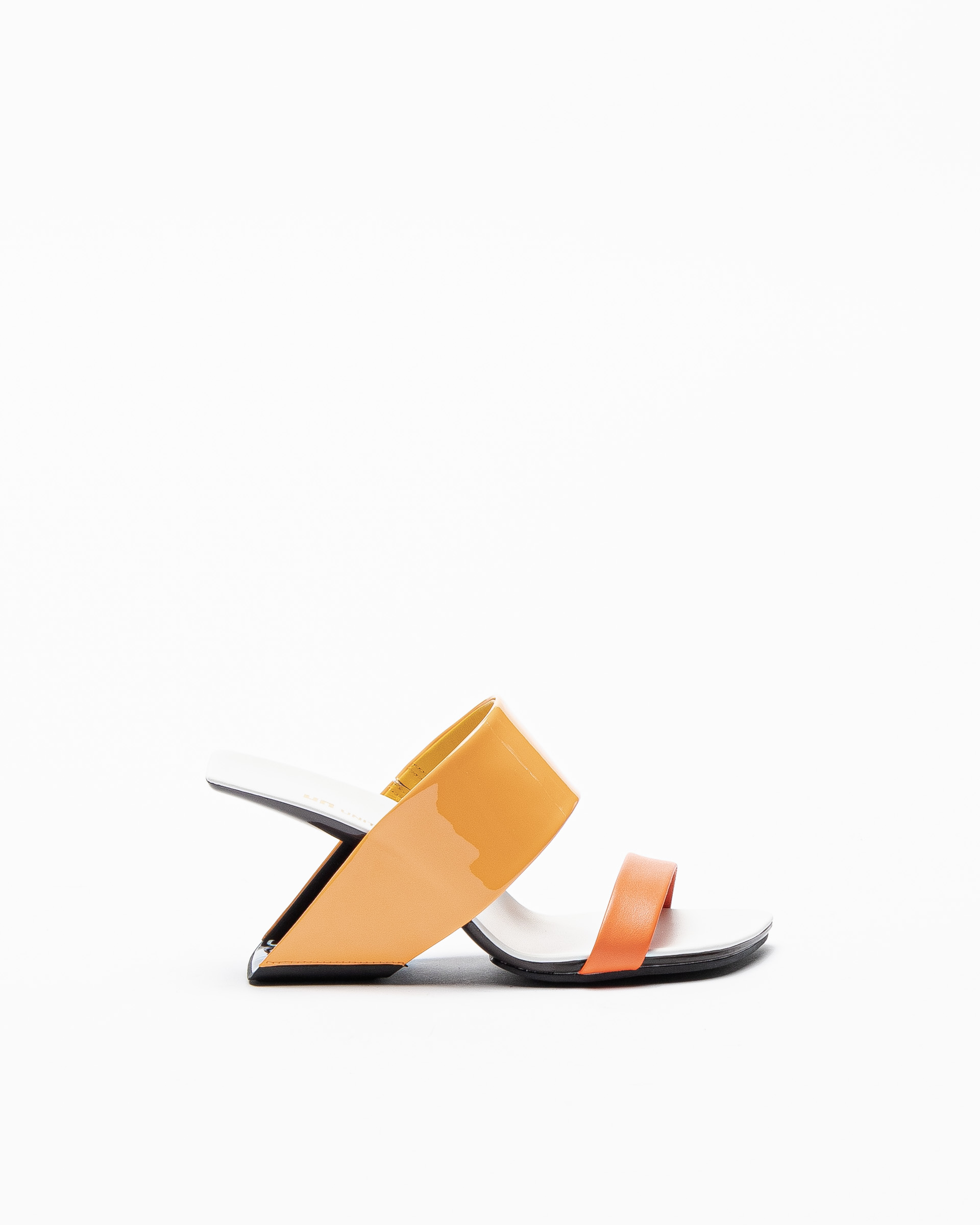 Socas United Nude Loop Hi Laranja
