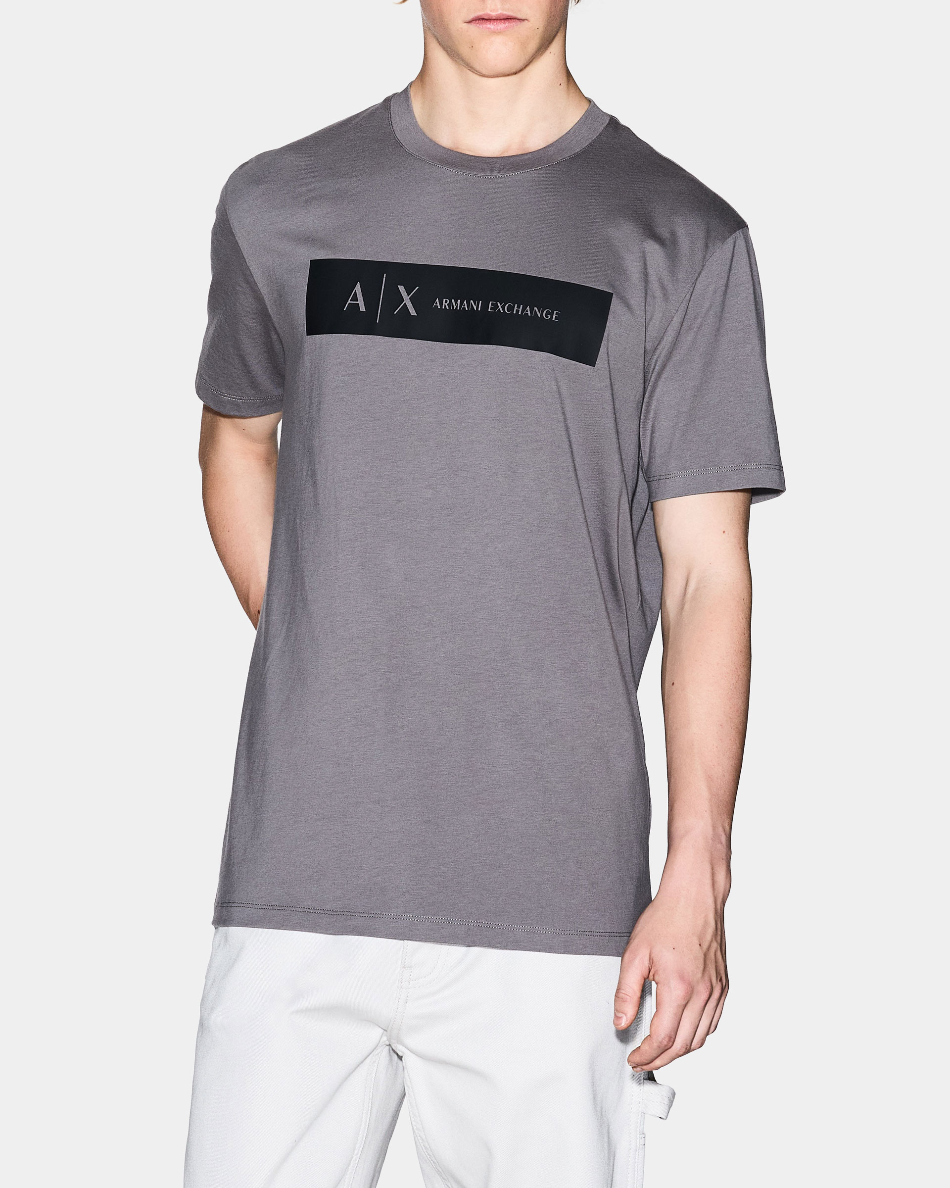 T-shirt Armani Exchange XM001425 Cinzento