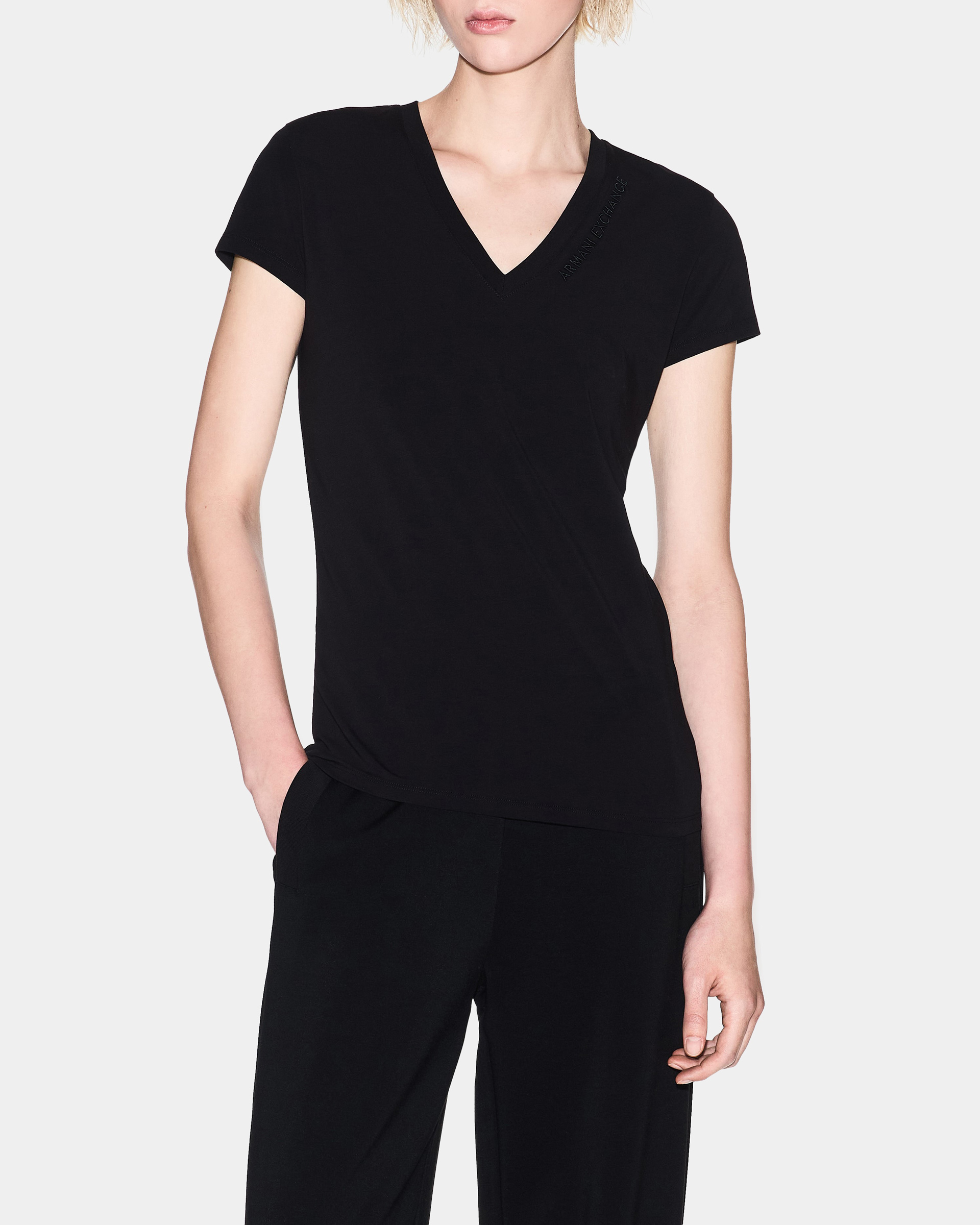 T-shirt Armani Exchange XW001355 Preto