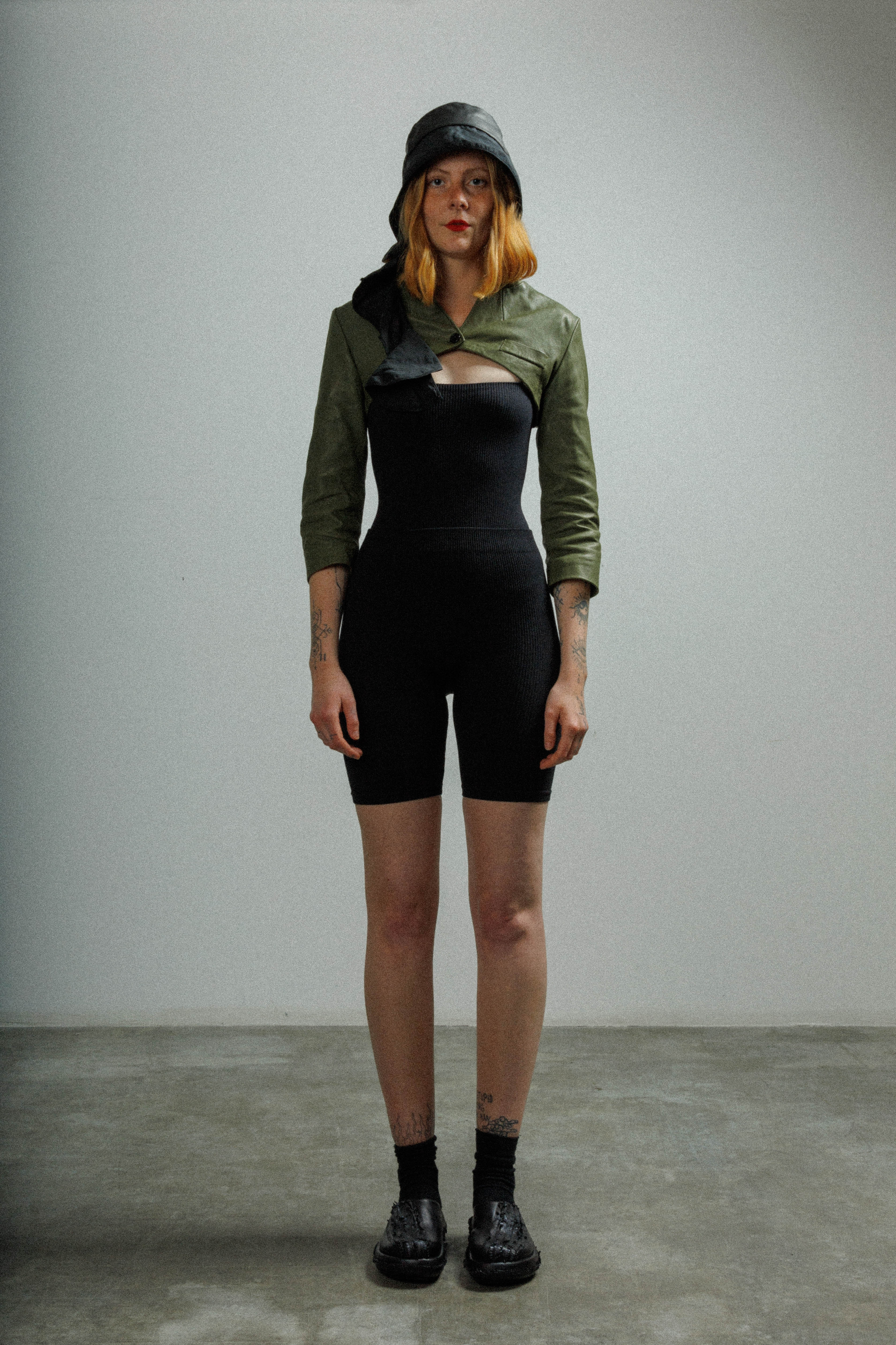 Casaco cropped em pele MUT ESTRELLA SHAWLL Verde