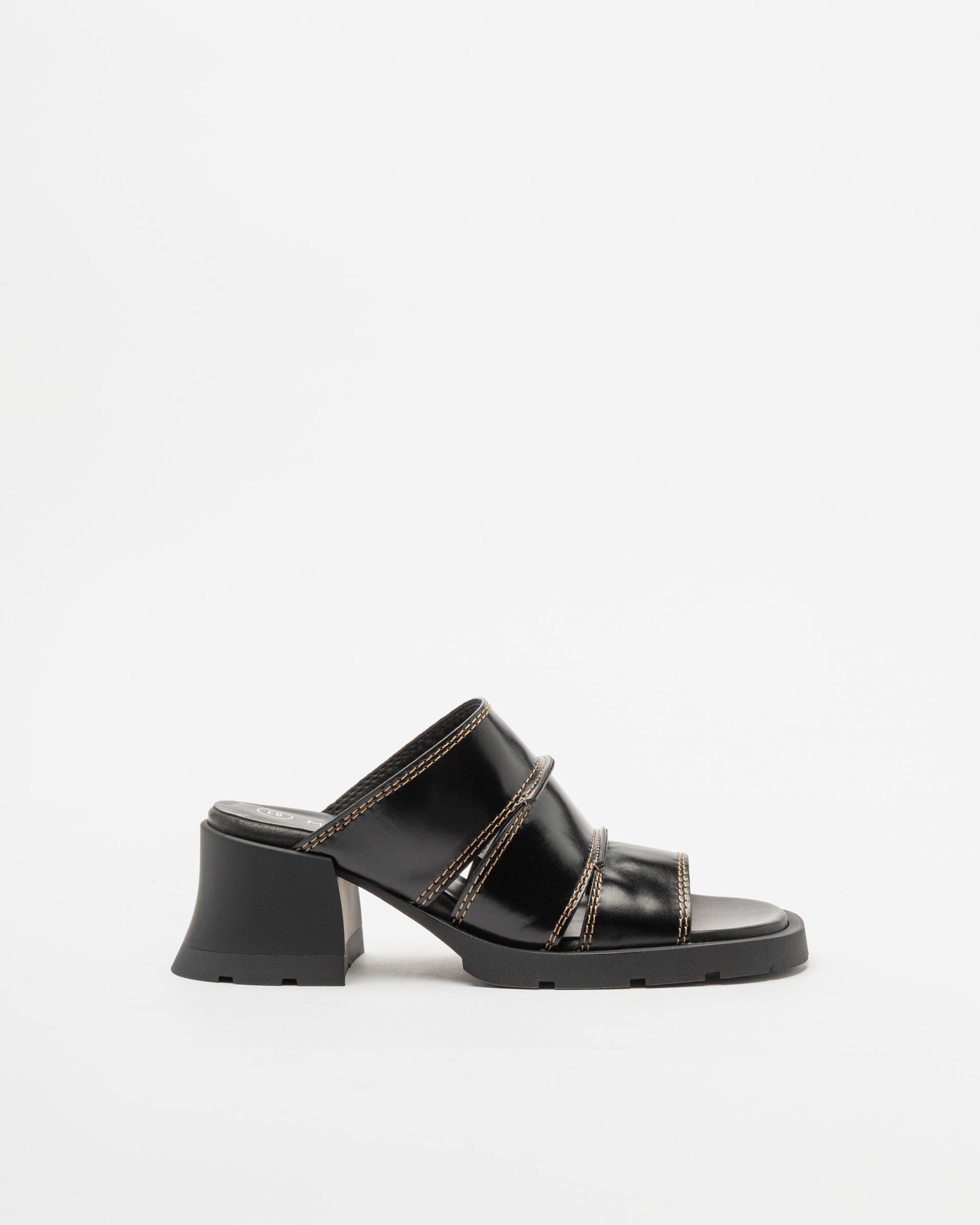 Socas E8 by Miista JADZIA Preto