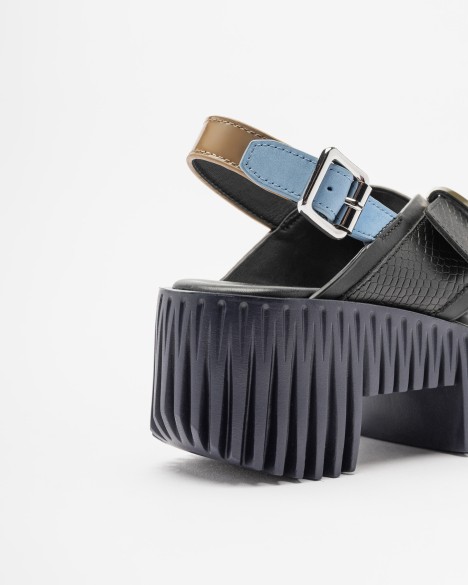 Plateausandalen 4ccccees