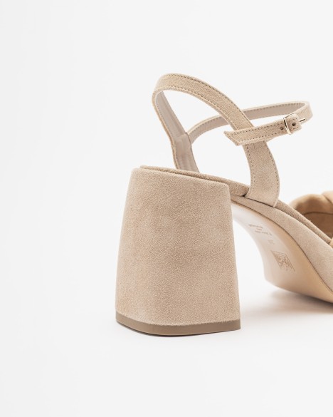 Sandálias salto alto PROF Sandálias salto alto PROF