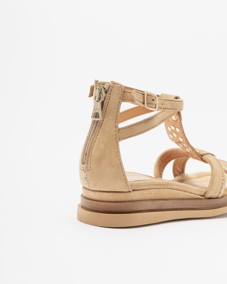 Sandálias rasas PROF Sandálias rasas PROF