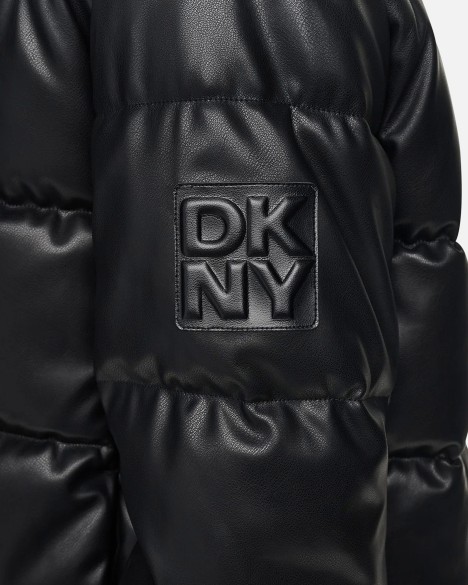 Plum�fero DKNY Jeans