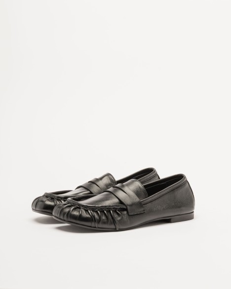 The Lab.yrinth Moccasins