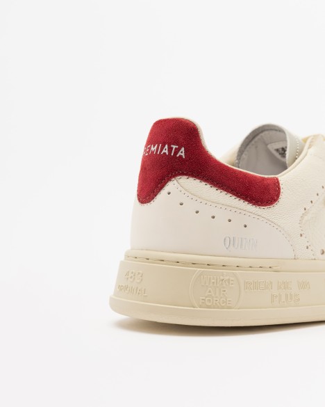 Wei�e Sneakers Premiata