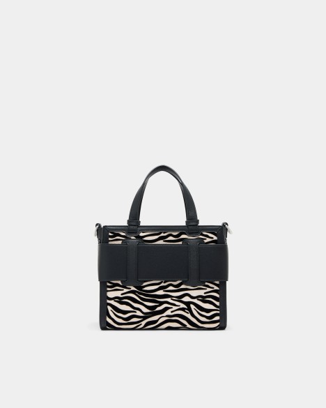 Mala de m�o Armani Exchange